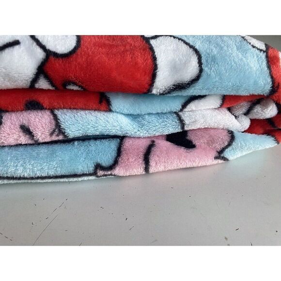 Sanrio Hello Kitty Valentines Love Heart Balloon Soft Throw Blanket 50 X 70” NEW - Picture 11 of 16